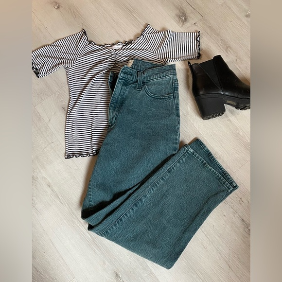 Universal Thread Denim - Vintage Straight Universal Thread jeans green vintage wash‎ size 2/26 regular